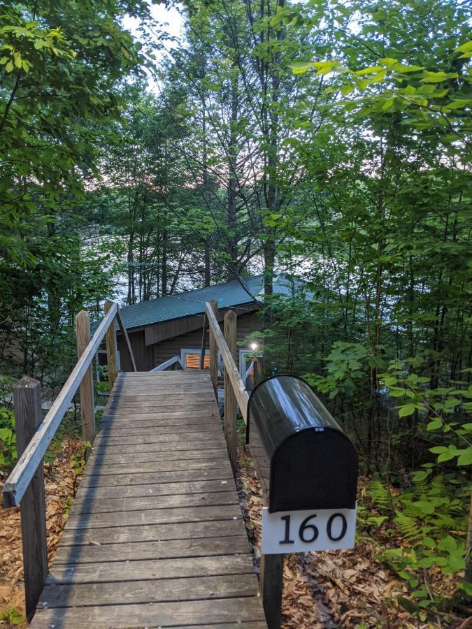 Panoramic Water Views , Cozy House In Henniker ,Nh Vila Exterior foto