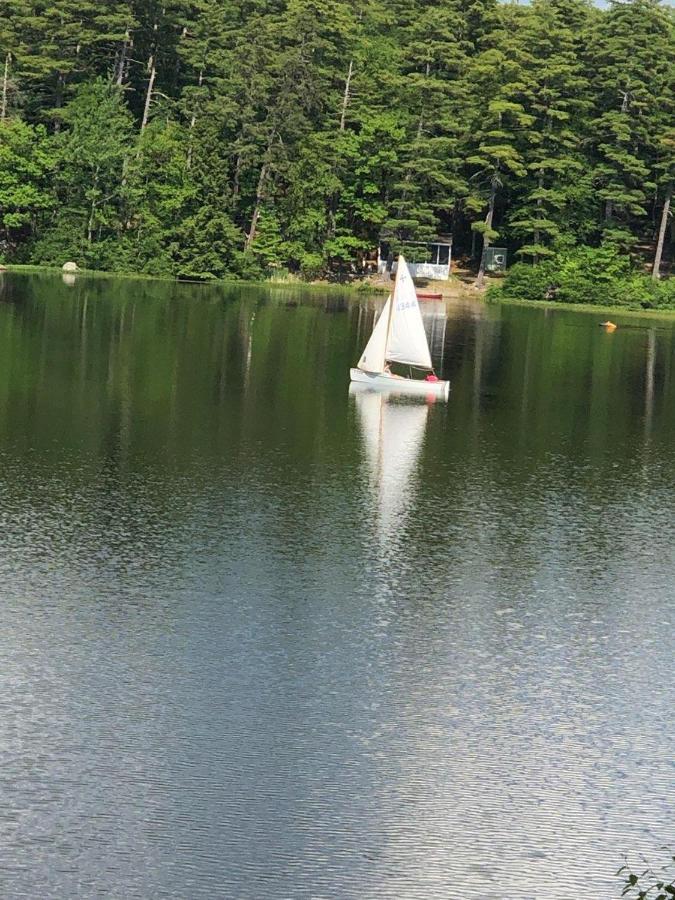 Panoramic Water Views , Cozy House In Henniker ,Nh Vila Exterior foto